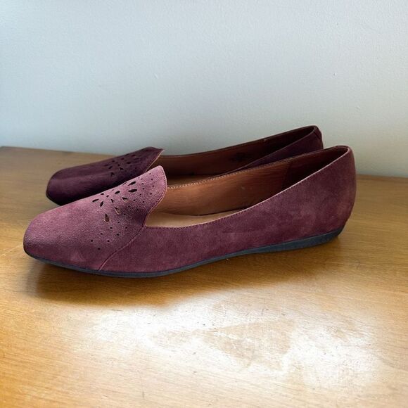 Gentle Souls Women’s Erica by Kenneth Cole Burgundy Maroon Suede Leather Laser C - Picture 1 of 7